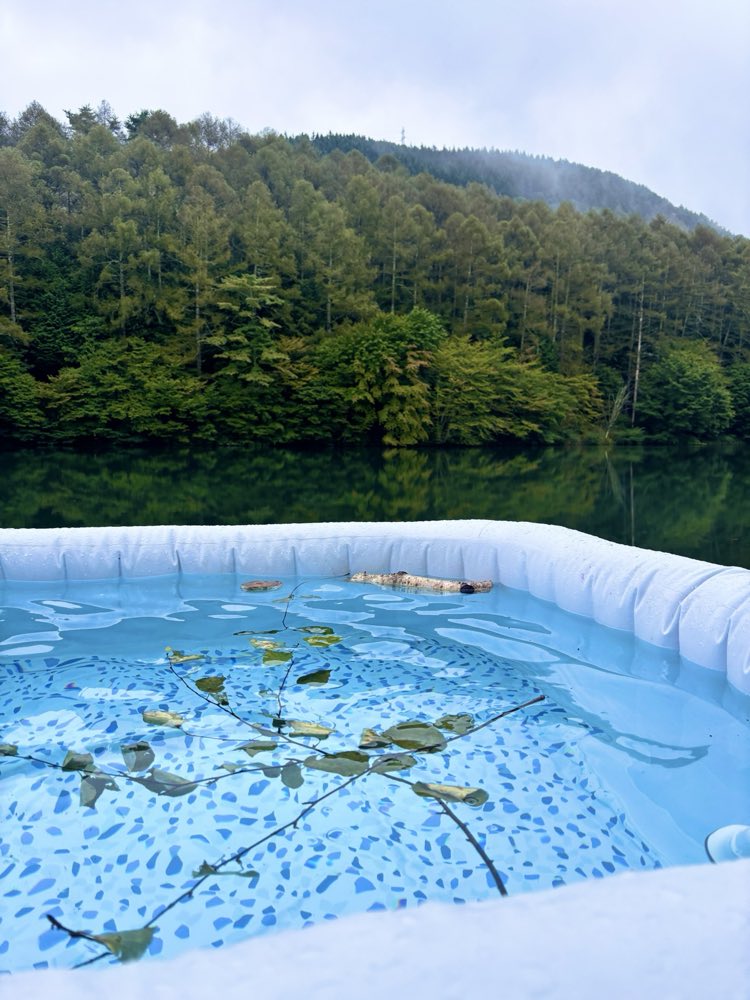 いずみ湖の水風呂